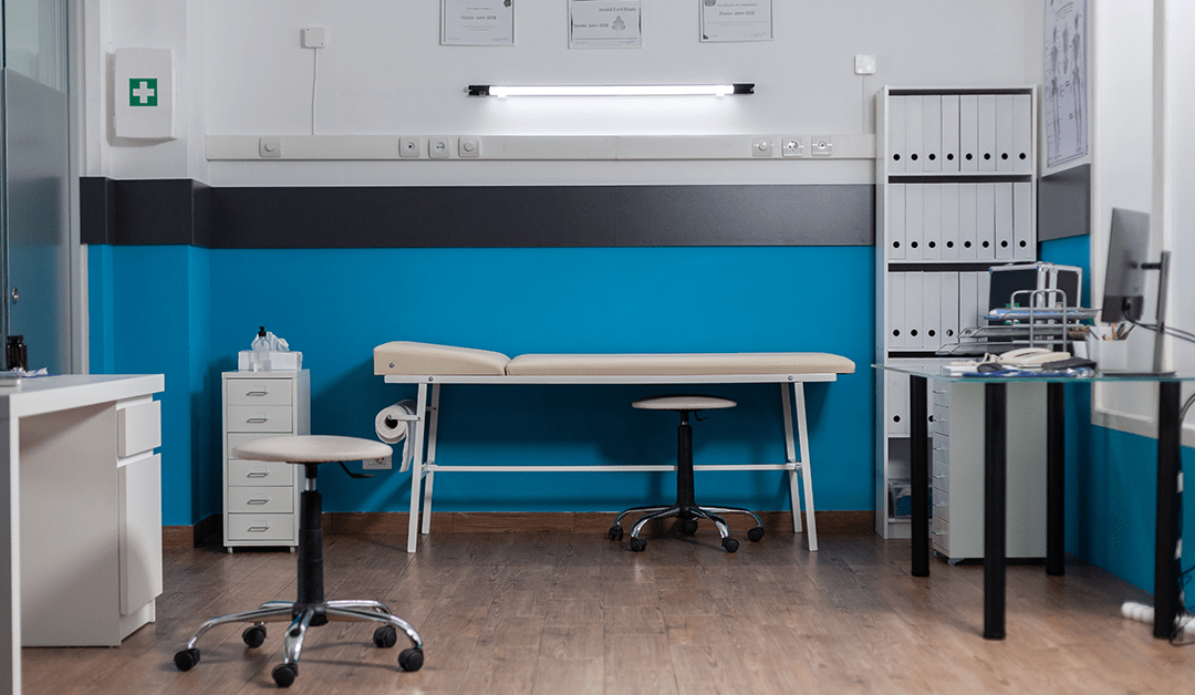 El coste real de montar una clínica: análisis financiero vs. coworking sanitario